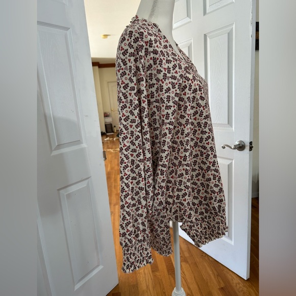 Torrid Crème Floral Long Sleeve Top in Women’s Sz 4X - Picture 4 of 7